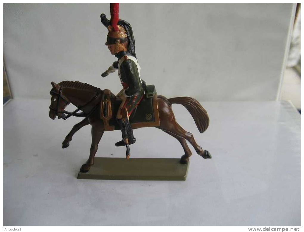 SOLDAT DE PLOMB EPOQUE NAPOLEON CHEVAL+CAVALIER A CHEVAL EN TENUE APPARAT OU COMBAT/ARME/GRADE A INDENTIFIER "STARLUX " - Starlux