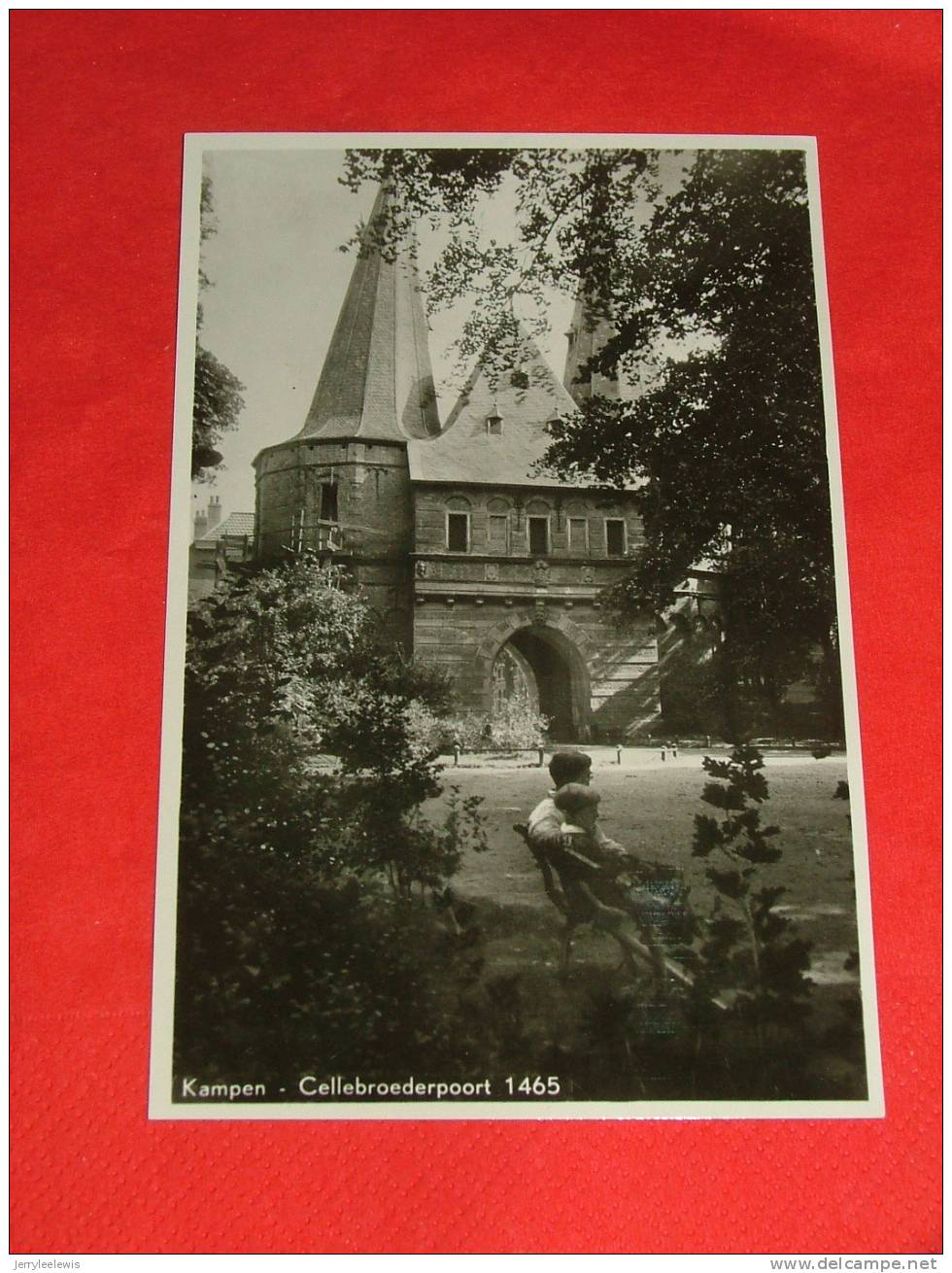 Kampen  -   Cellebroederpoort -  ( 2 Scans ) - Kampen