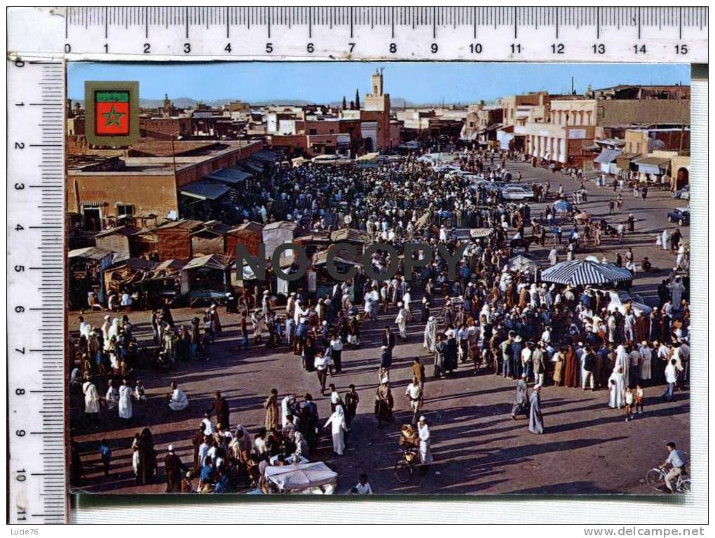 MARRAKECH -  Plaza Djemaa El Fna - Marrakesh