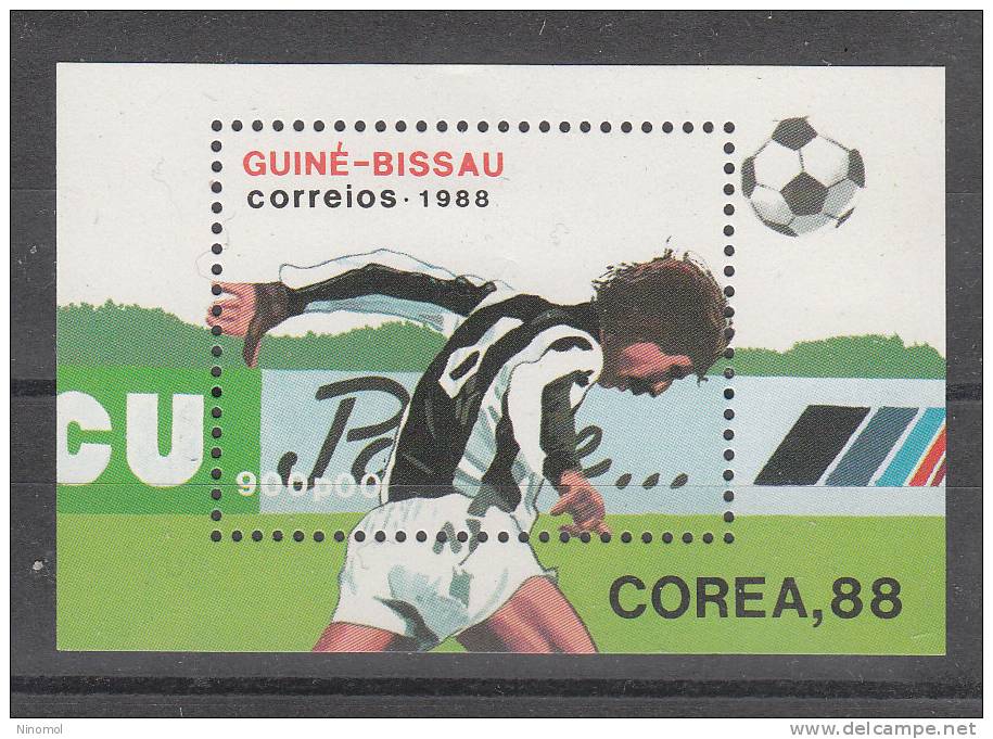 Guinea Bissau   -   1988.  Calcio: Colpo Di Testa.  Head Stroke.  Block  MNH, Fresh, Rare - AFC Asian Cup