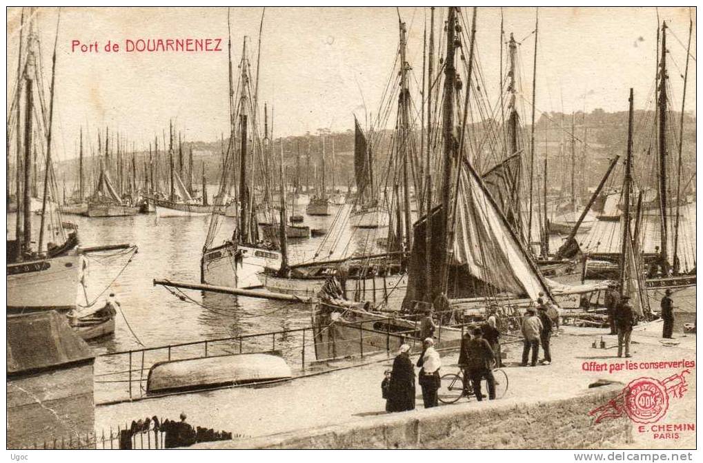 CPA - 29 - Port De DOUARNENEZ - Pliure Coin Bas Gauche - 036 - Douarnenez