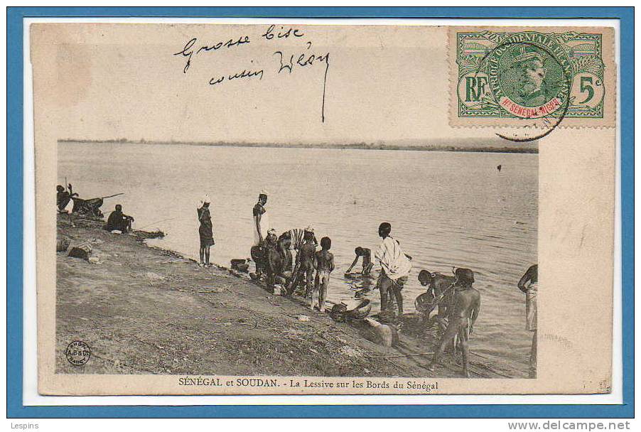 AFRIQUE - SOUDAN --   La Léssive Sur Les Bords Du Sénégal - Soudan