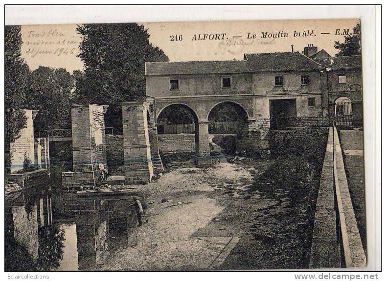 Alfort...Le Moulin (a Eau ) Brulé..pêcheur A La Ligne - Autres & Non Classés