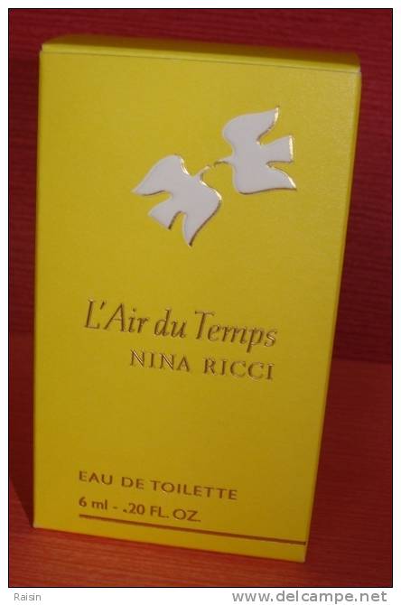 Nina Ricci L'Air Du Remps Réplique  Flacon  Miniature  Lalique" Plein " Avec  Boîte 6ml  Colombes TBE - Miniaturas Mujer (en Caja)