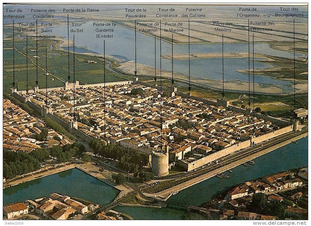 CPSM 30 AIGUES MORTES - Aigues-Mortes