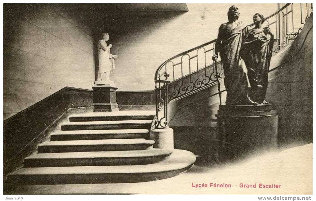 75 - PARIS - LYCEE FENELON - GRAND ESCALIER (SIMI-BROMURE) - Education, Schools And Universities