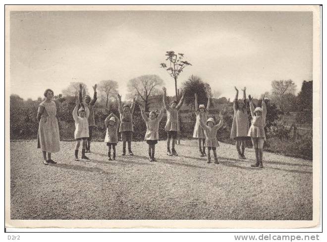 Leçon De Gymnastique....1938 - Gymnastiek