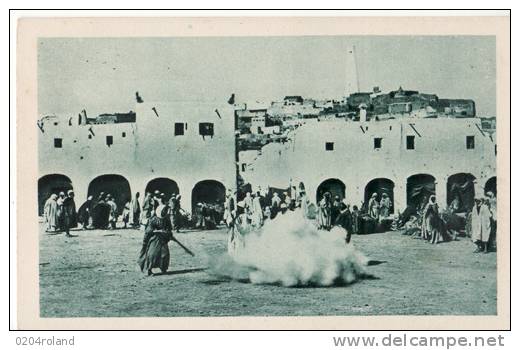 Ghardaïa - Fantasia Sur La Grande Place : Achat Immédiat - Ghardaïa