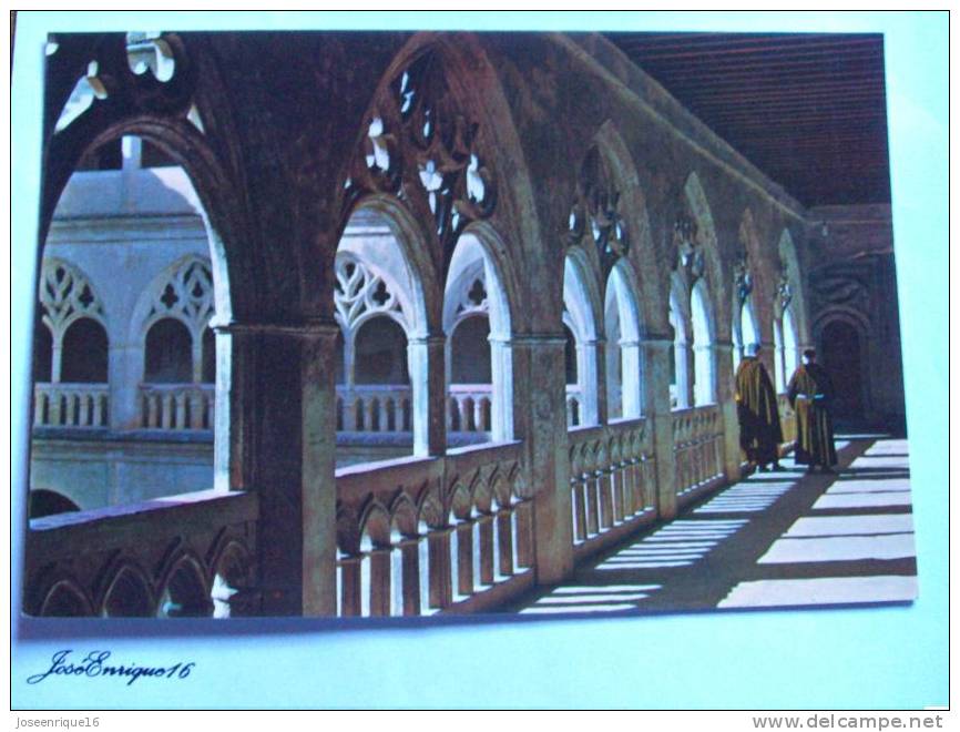 GUADALUPE, GALERIA CENTRAL DEL CLAUSTRO, CLOISTER, CLOITRE. 1982. MONASTERIO  N° 14 - Cáceres