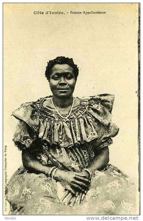 GUINEE .  KONAKRY.FEMME  APPALLONLENNE-(ETAT : CPA  ABIMÉE AU VERSO-- VOIR SCAN-- ) - Guinée