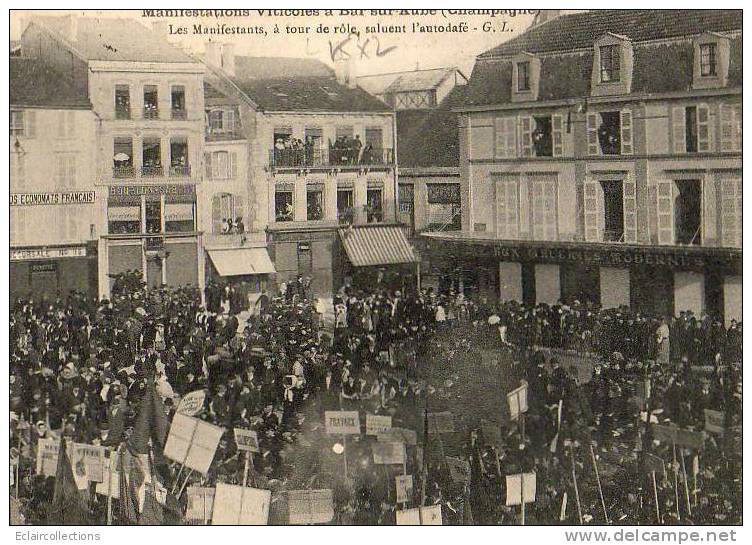 Bar Sur Aube....Manifestation Des Vignerons...... Les Manifestants - Bar-sur-Aube