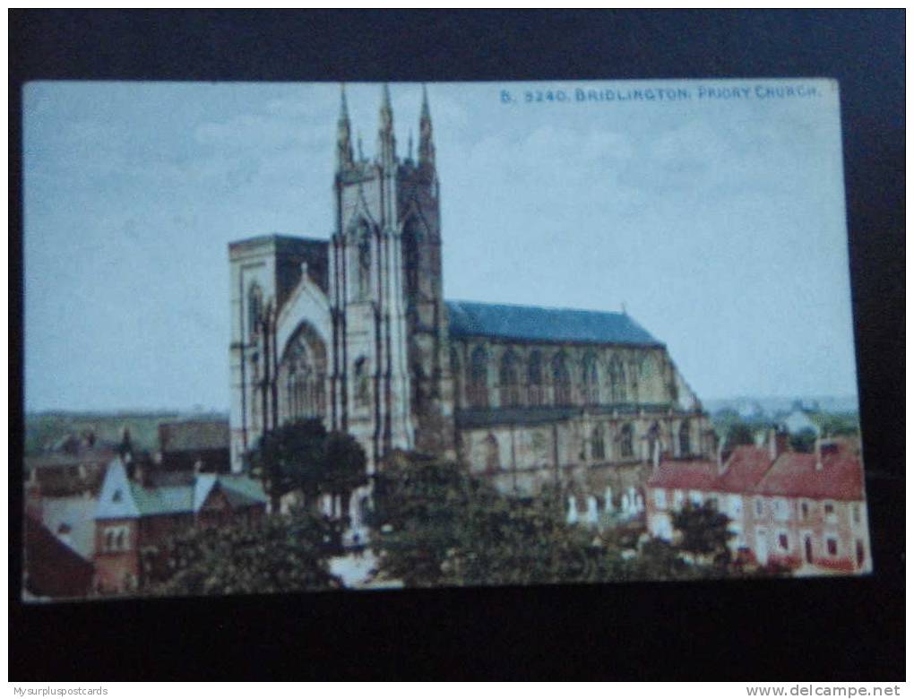 15459 POSTCARD: YORKSHIRE: Bridlington, Priory Church. - Other & Unclassified