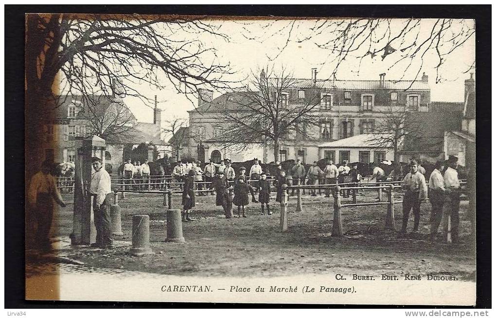 CPA  ANCIENNE- FRANCE- CARENTAN (50)- LA PLACE DU MARCHÉ AVEC TRES BELLE ANIMATION- LE PANSAGE- POMPE A EAU- - Carentan