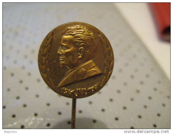 Josip Broz TITO Yugoslavia Communist Party Pin - Berühmte Personen