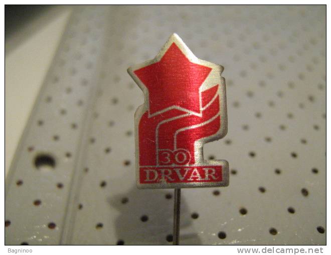 Josip Broz TITO Yugoslavia Communist Party Pin - Celebrities