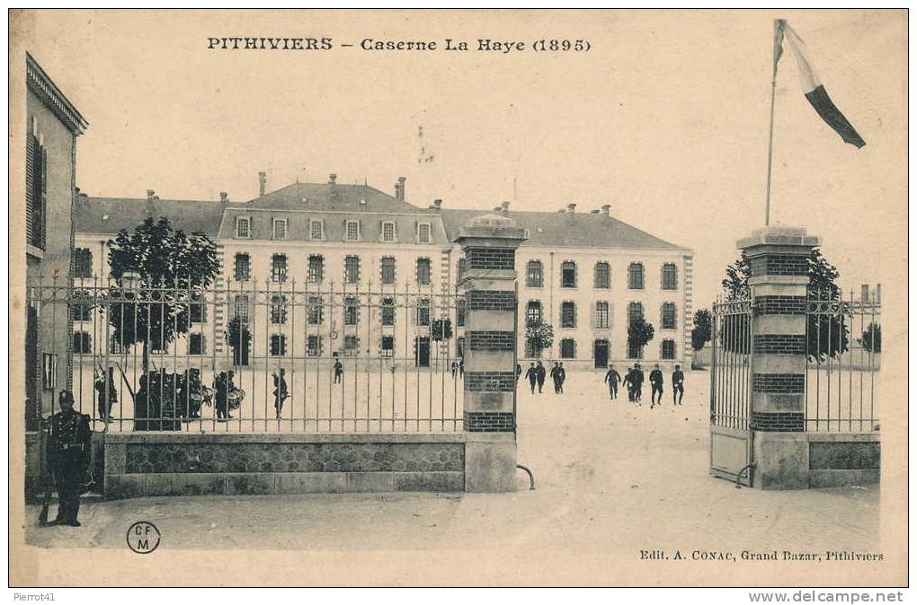 PITHIVIERS - Caserne La Haye (1895) - Pithiviers