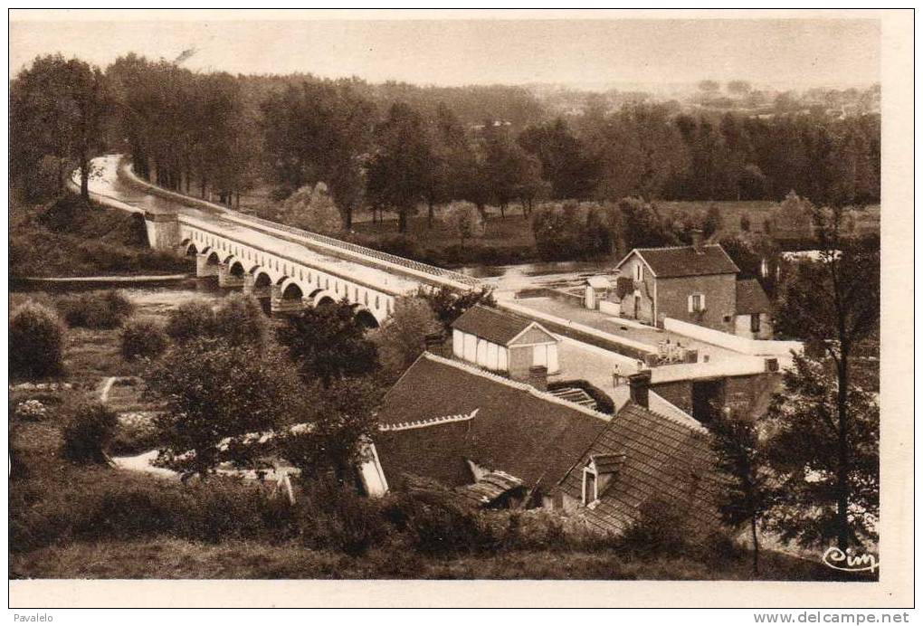 18 - Cher - Saint-amand-montrond - Pont-canal De Tranchasse - Saint-Amand-Montrond