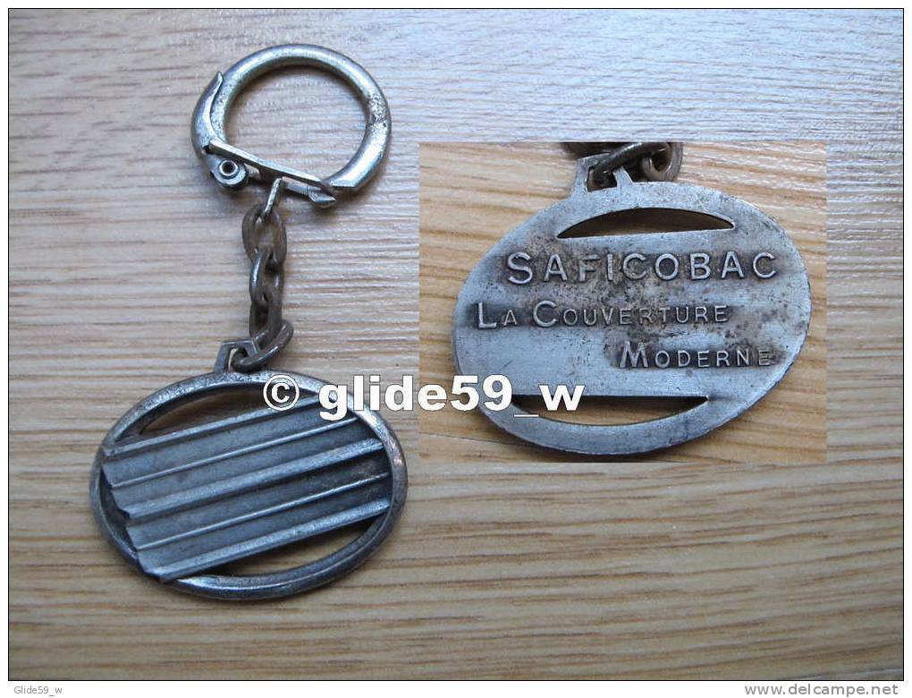 Porte-clés Métal SAFICOBAC - La Couverture Moderne - Key-rings