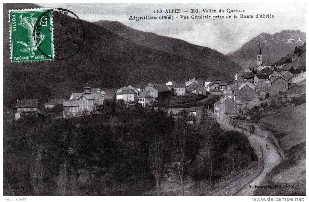 05 AIGUILLES VUE GENERALE VALLEE DU QUEYRAS - Autres & Non Classés