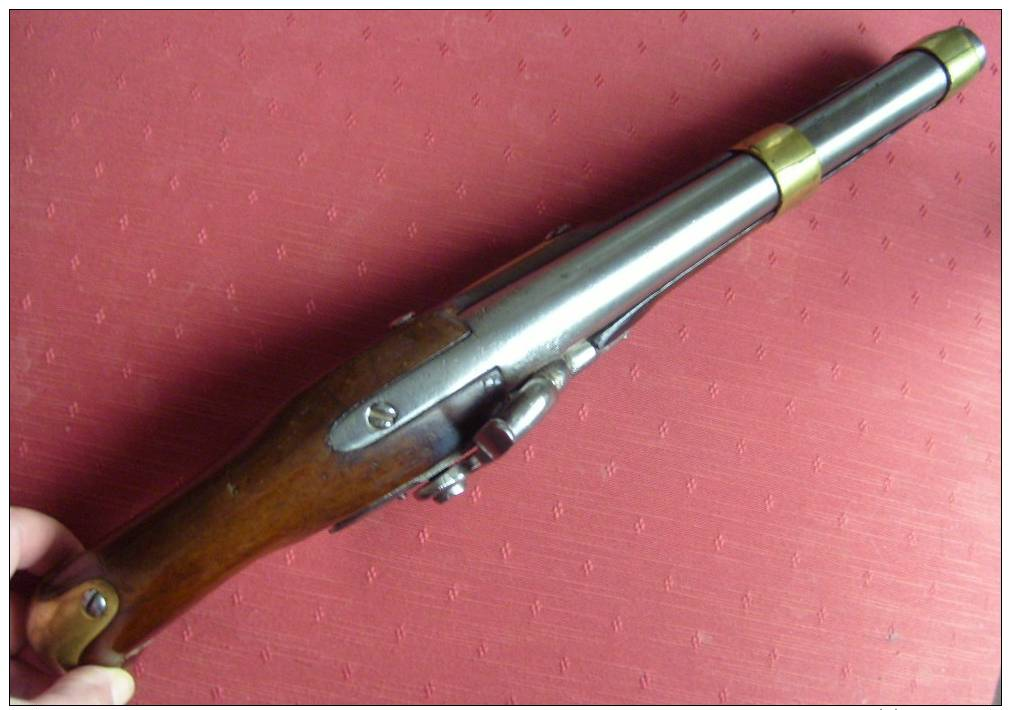 PISTOLET DE CAVALERIE MODELE 1763-66 " LA THUILERIE " - Armes Neutralisées