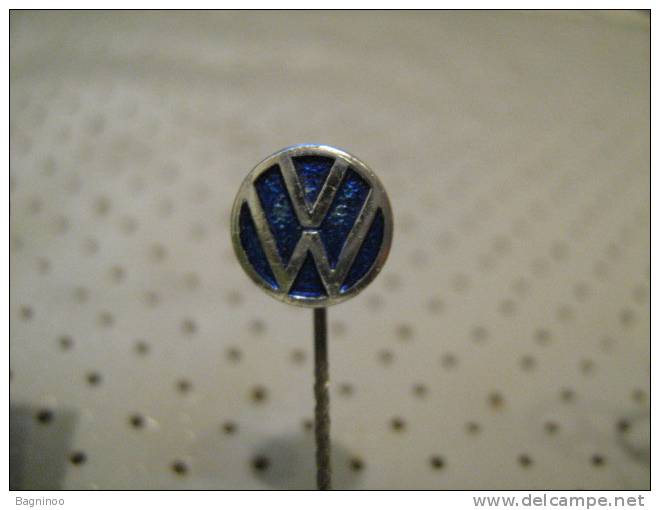 VOLKSWAGEN Car Pin - Volkswagen