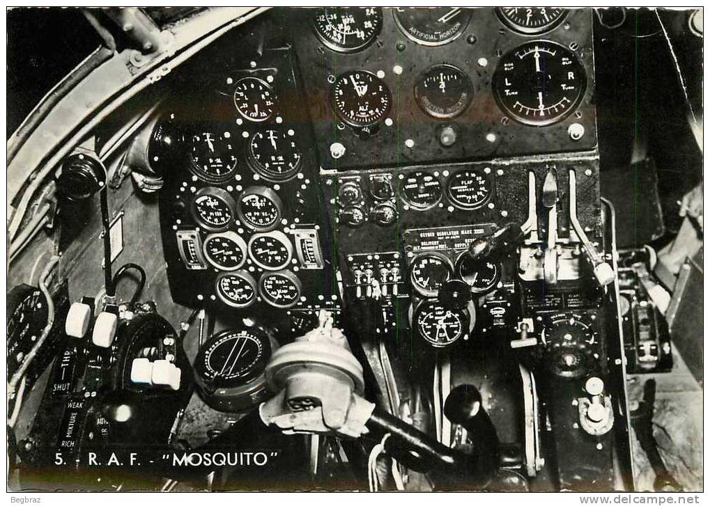 AVION DE GUERRE    MOSQUITO    INTERIEUR  TABLEAU DE BORD - 1939-1945: 2. Weltkrieg