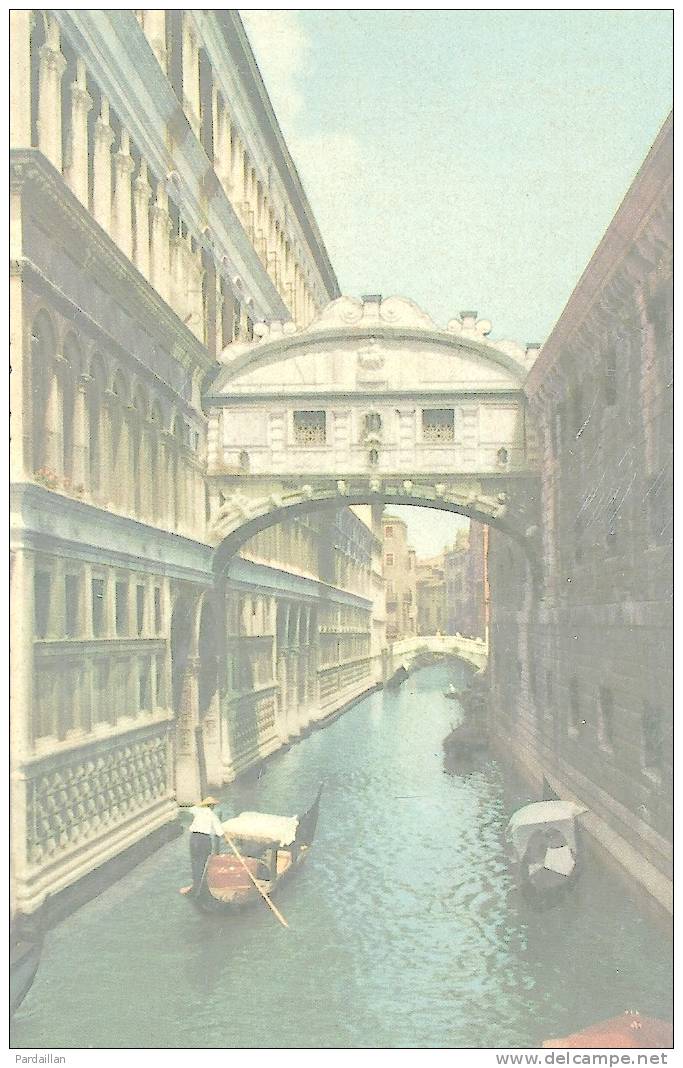 ITALIE.  VENEZIA.   PONTE DEI SOSPIRI.    ANIMATION.  CPSM. - Venezia (Venice)