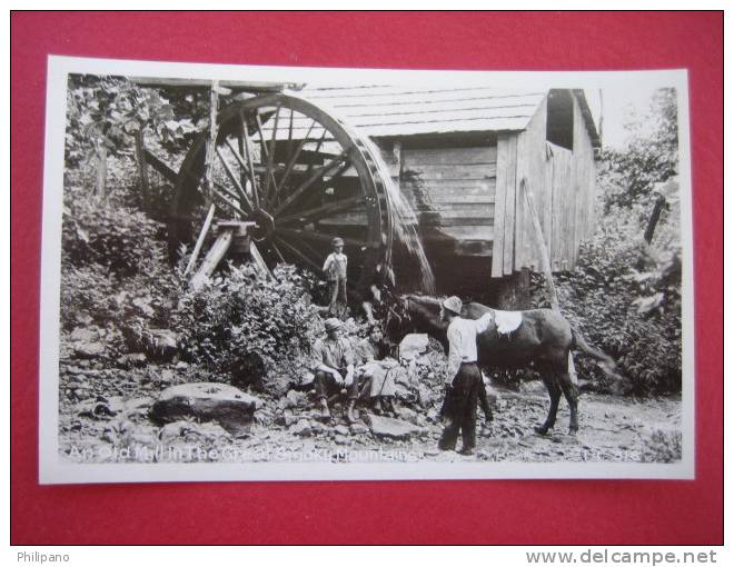 Real Photo--- An Old Mill In The Great Smokey Mountains   ---------------------------------- (ref 109) - Other & Unclassified