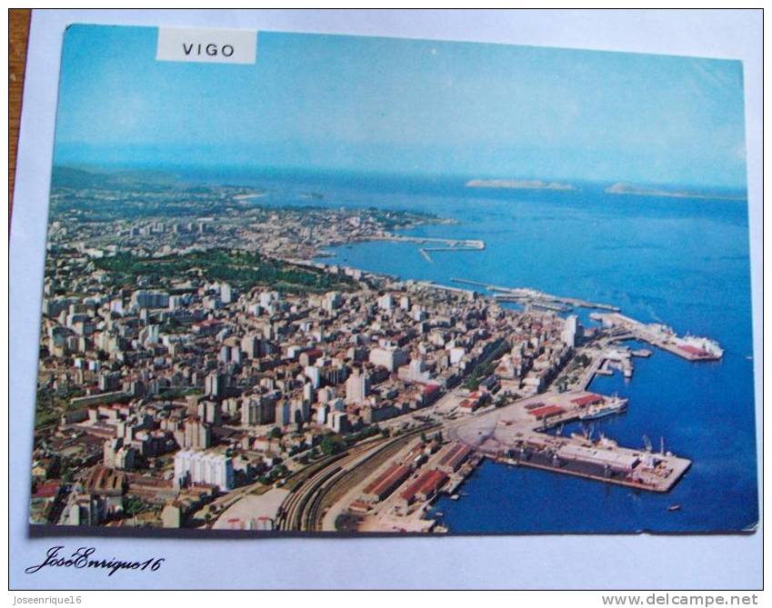 VIGO, VISTA PARCIAL AEREA. POSTALES FAMA N° 3157.  1977 - Pontevedra