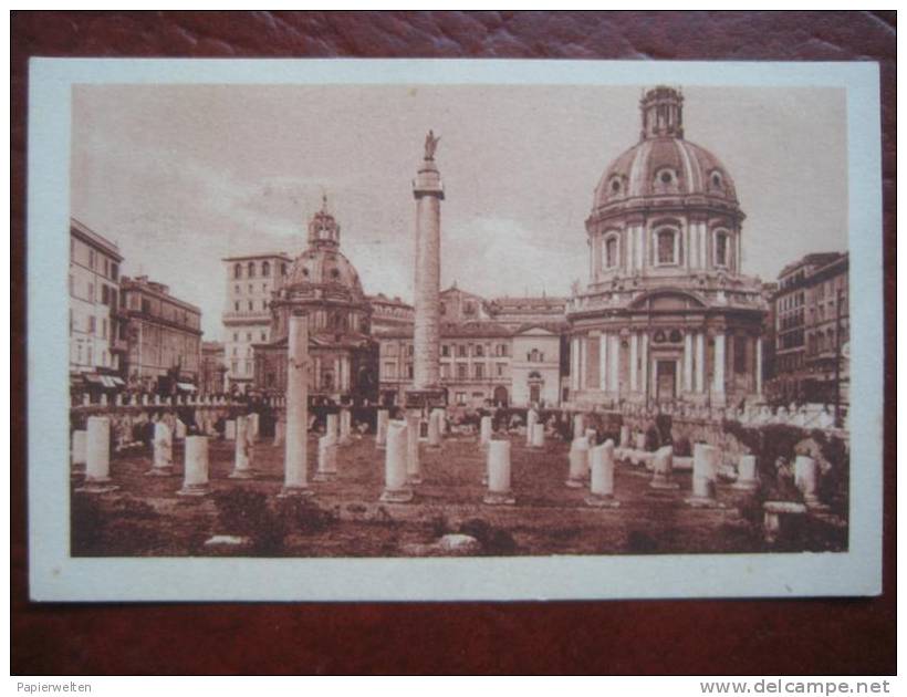 Roma - Colonna Trajana - Expositions