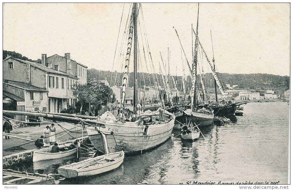 SAINT MANDRIER - Barques De Pêche Dans Le Port - Saint-Mandrier-sur-Mer