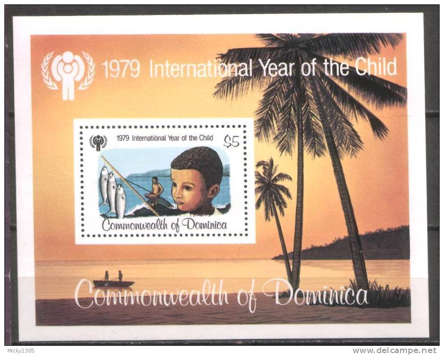 Dominica - Mi-Nr Block 55 Postfrisch / MNH ** (K225) - UNICEF