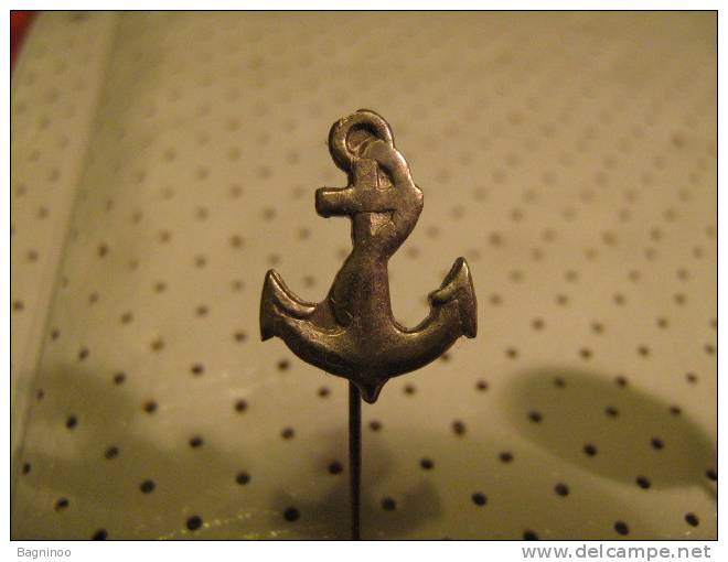 ANCHOR Pin - Bateaux