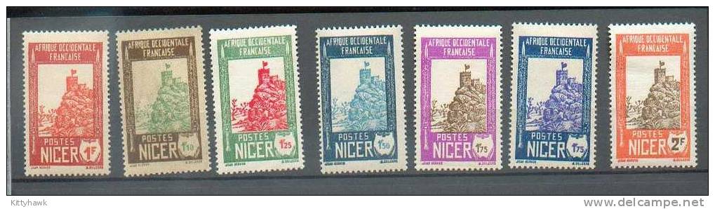 NIG 183 - YT 29 à 35 * - 36 NSG(*)- 37 à 44*- 46 à 52 * - Unused Stamps