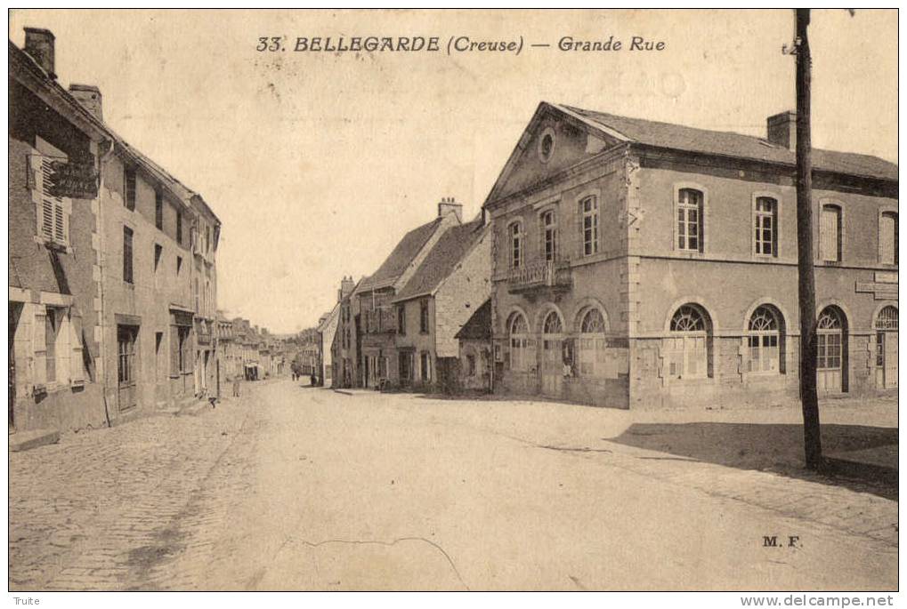 BELLEGARDE GRANDE RUE - Bellegarde
