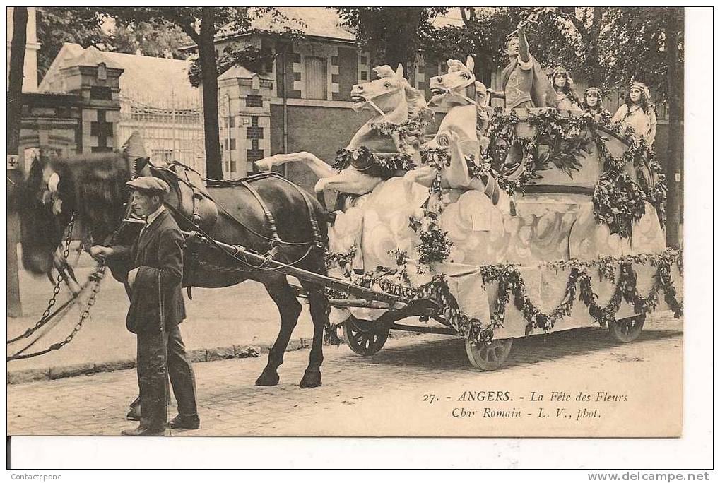 ANGERS ( 49 ) -  La Fête Des Fleurs , Le Char Romain - Angers