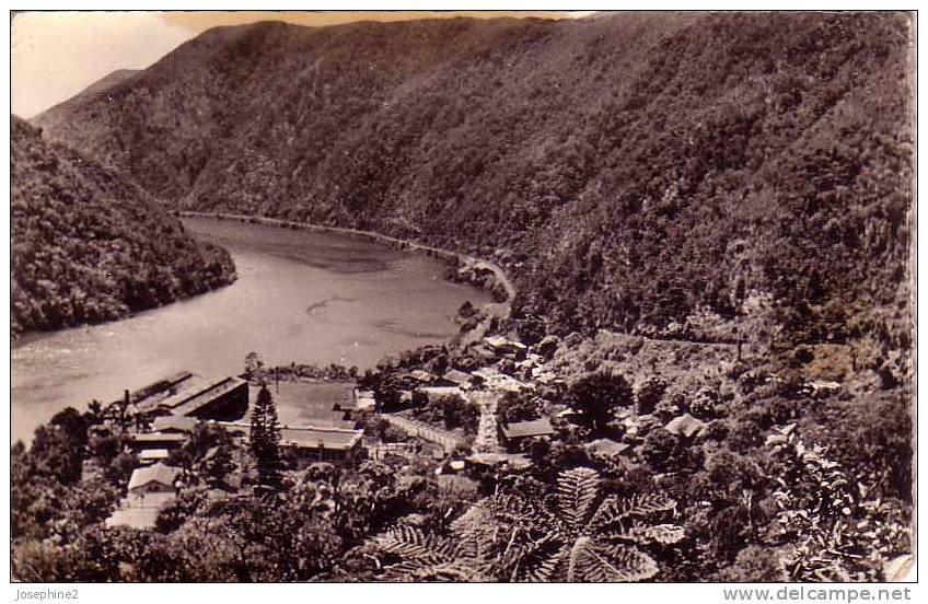 Nouvelle Caledonie -Yate - Le Village - Nieuw-Caledonië