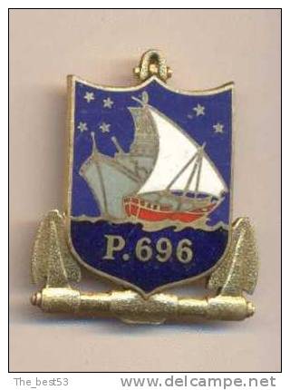 Insigne -  Patrouilleur 696 -  Voilier  - Condamné 1964 - Marine