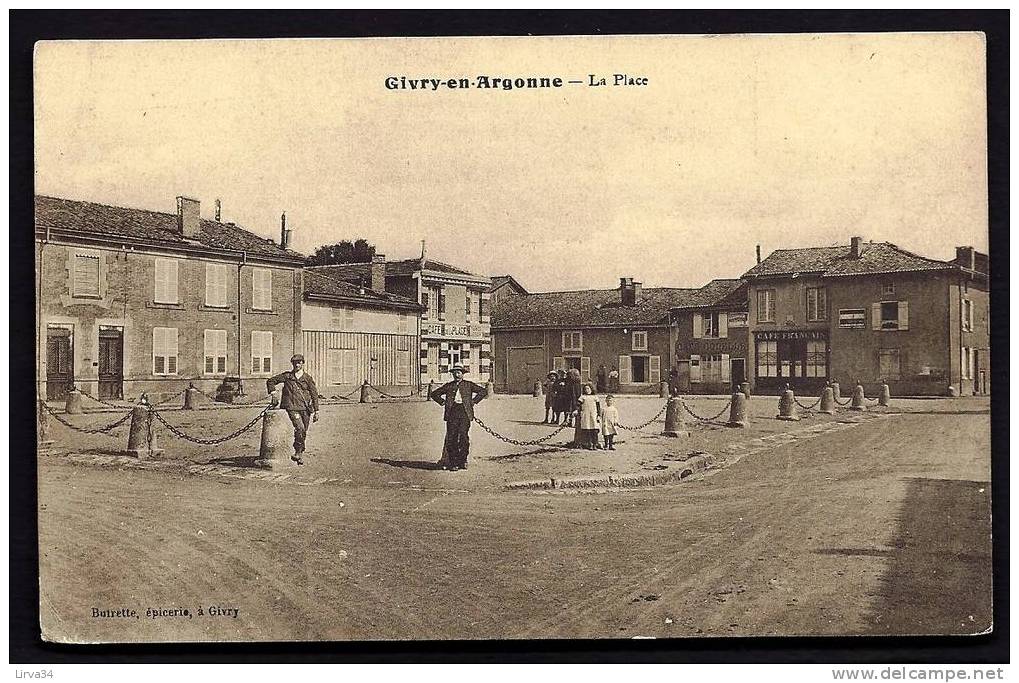 CPA  ANCIENNE- FRANCE- GIVRY-EN-ARGONNE (51)- LA PLACE DU BOURG AVEC BELLE ANIMATION- COMMERCES- 3 CAFÉS.. - Givry En Argonne