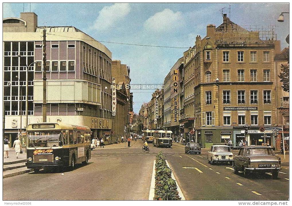 Moselle , Metz L'avenue Robert Schuman Et La Rue Serpenoise Bus Cie D'assurances Générales , Ed D'art Poll, Olland - Metz