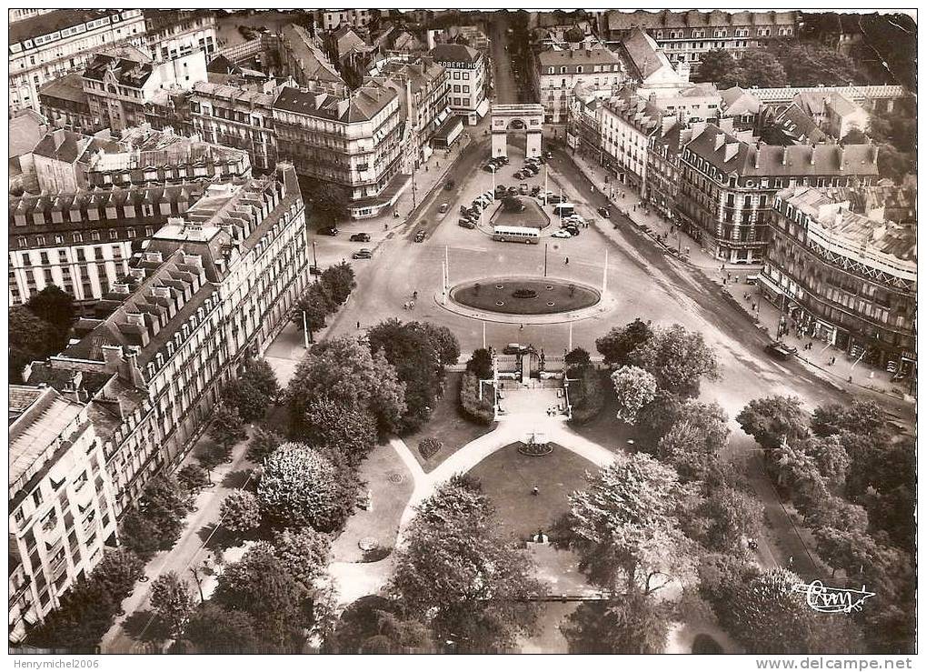 Cote D'or - Dijon Vue Aérienne De La Place D'arcy En 1955, Ed Photo Cim - Dijon