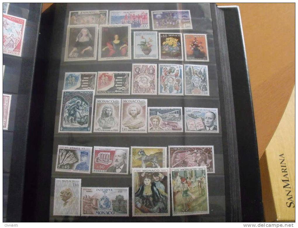 COLLECTION TIMBRES MONACO NEUVE 1950 A 1979