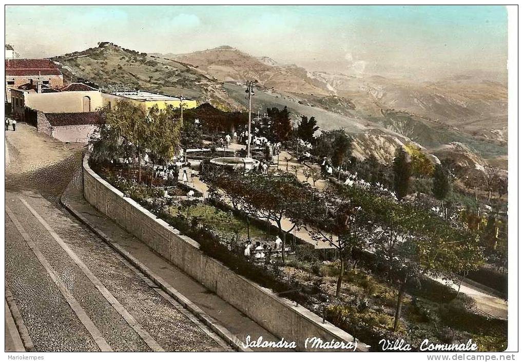 SALANDRA  ( Matera )  -  Villa Comunale - Matera