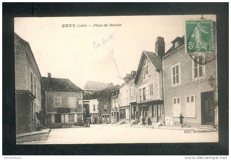 Ervy ( Le Chatel Aube 10) -  Place Du Marché ( Animée Plaque Publicitaire KUB Ed. Bernard ) - Ervy-le-Chatel