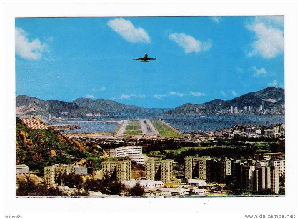 CHINA  /  POST  CARD  FROM  HONG  KONG  /  VIEW  OF  PLANE  LANDING  FROM  LUNG  TSEUNG  ROAD  /  Edit.  GPO  N° 23 - Chine (Hong Kong)