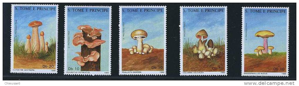 St Thomas Et Prince ** N° 899 à 903  - Champignons (IV) (2 P18) - St. Helena