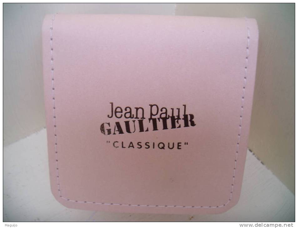 GAULTIER " CLASSIQUE" MINI FLAC./BIJOU UN SEUL !!VOIR ET LIRE !! - Miniatures Womens' Fragrances (in Box)