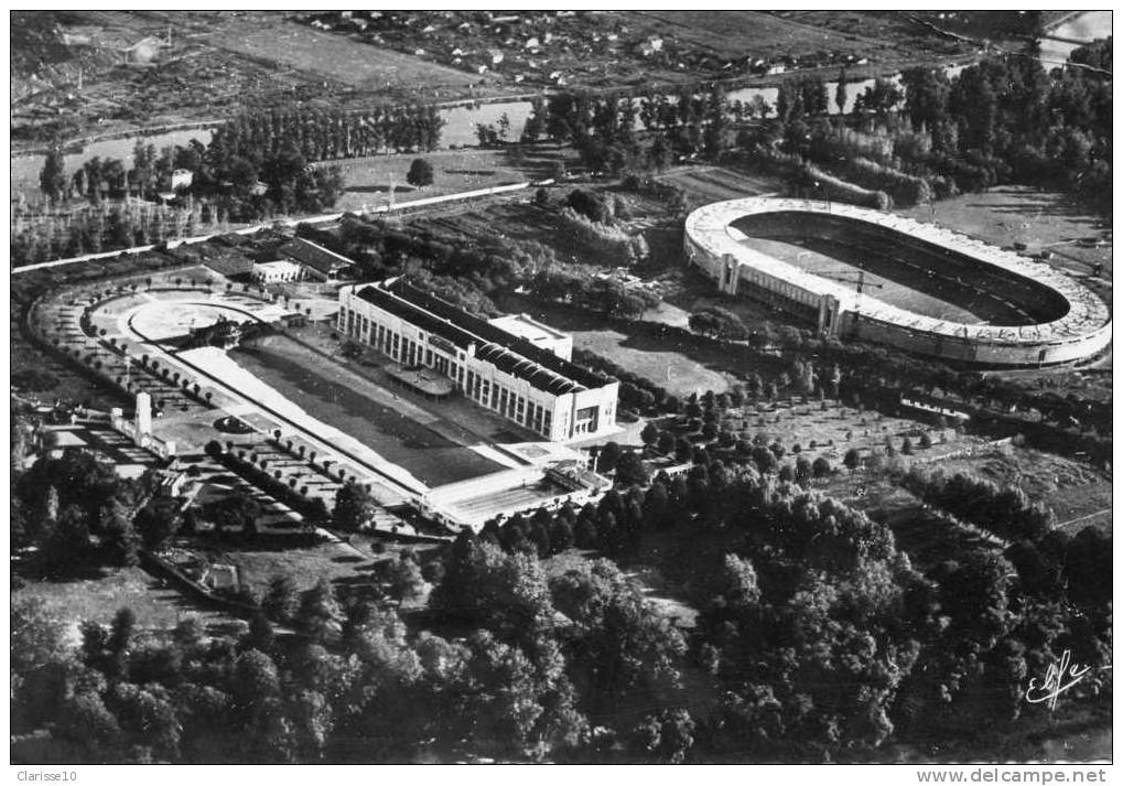 31 CPSM Toulouse Grande Piscine Municipal Et Stadium - Natation