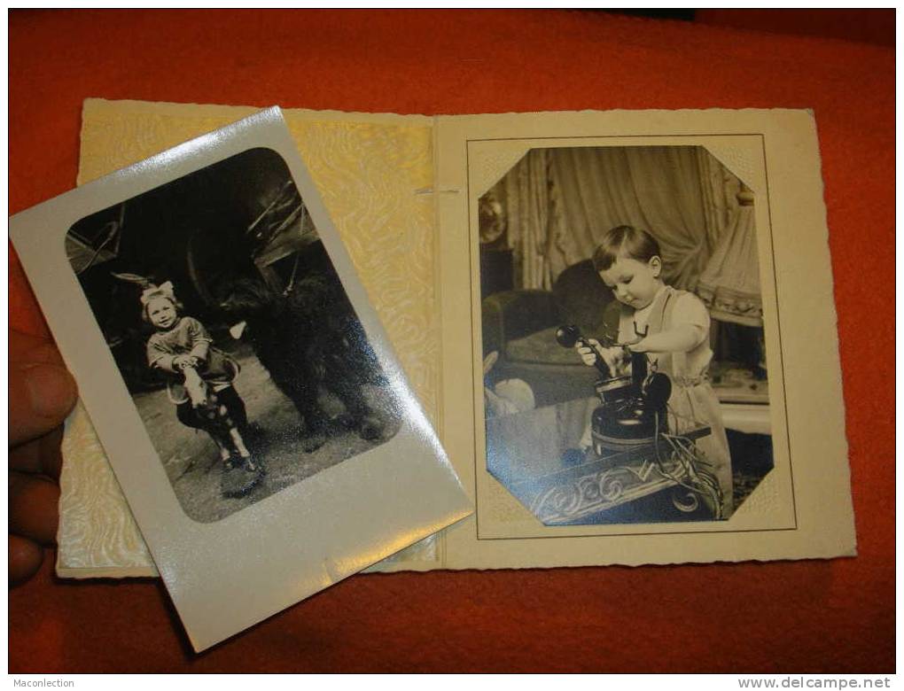 Photo Garçonnet  Et Ancien Téléphone  ; Fillette Et Son Chien Sur Cheval De Bois - Voorwerpen