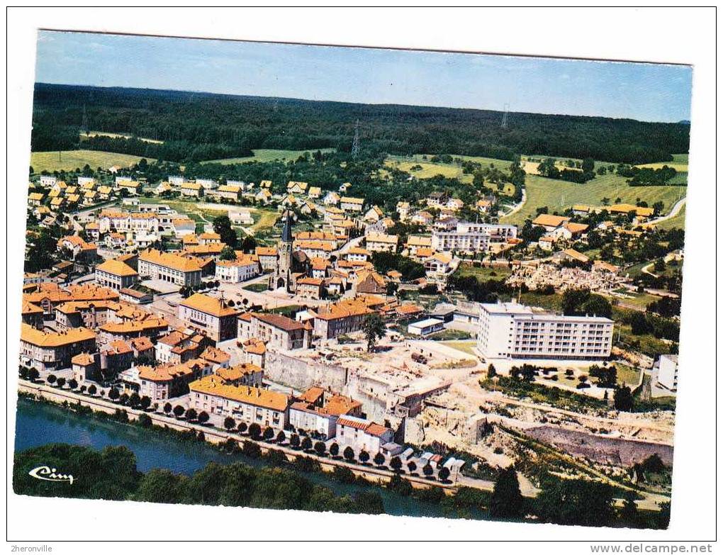 CPSM  -88- Chatel Sur Moselle  Vue Générale Aérienne "la Résidence" - Chatel Sur Moselle